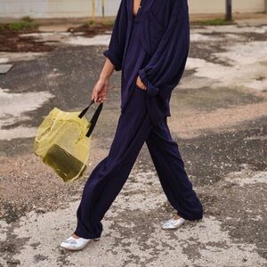 Mamene • Cocoon Pants in Navy